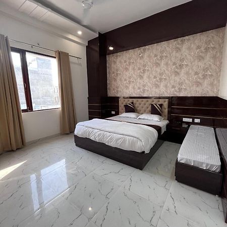 Hotel Mangalam Grand Lucknow Zewnętrze zdjęcie